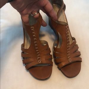 Adrienne Vittadini wedge sandals